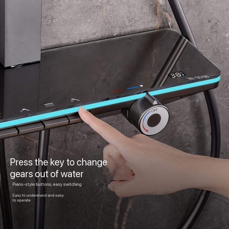 グレーのピアノボタン式アンビエントライト付き浴室シャワーフル - Plumbing のレビューと価格